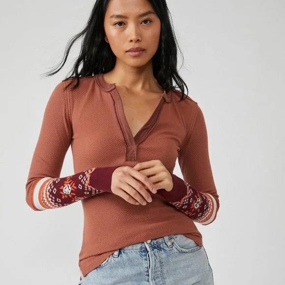 Free People Mikah Notch Neck Boho Long Sleeve Thermal Autumn Orange Printed Cuff - Picture 2 of 9